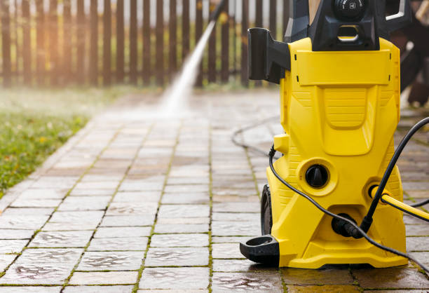Best Pool Deck Cleaning  in Bronte, TX